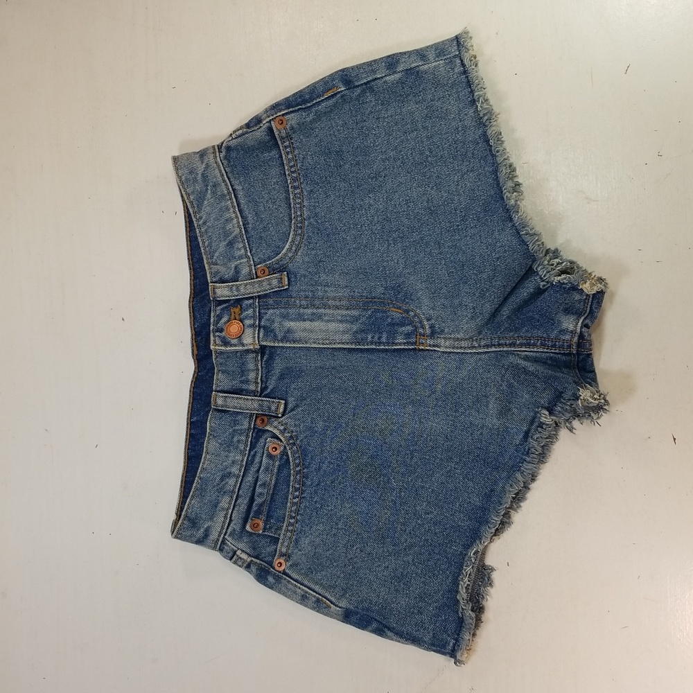 PINK Victoria Secret Blue Denim Cut Off Jean Shorts size 2